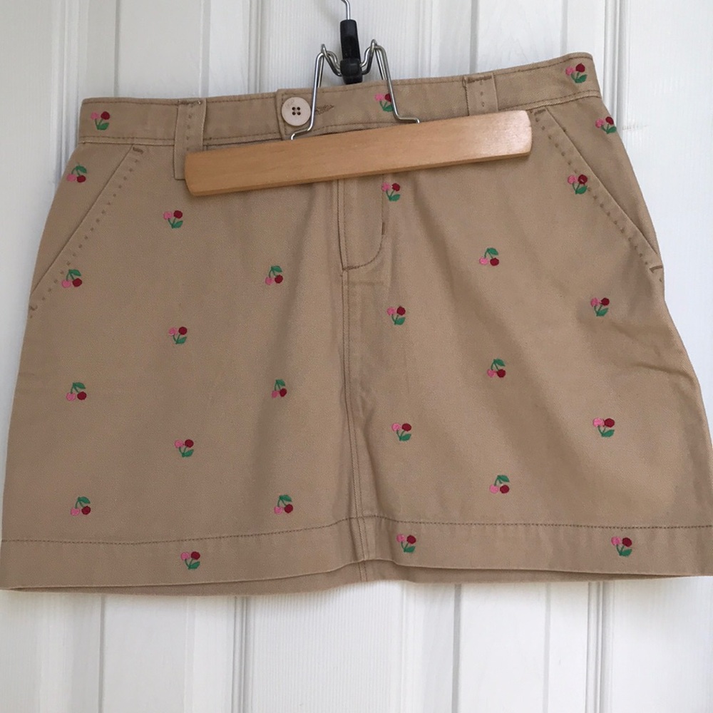 Gap Kids Girls Size 14 Cherry Embellished Skirt